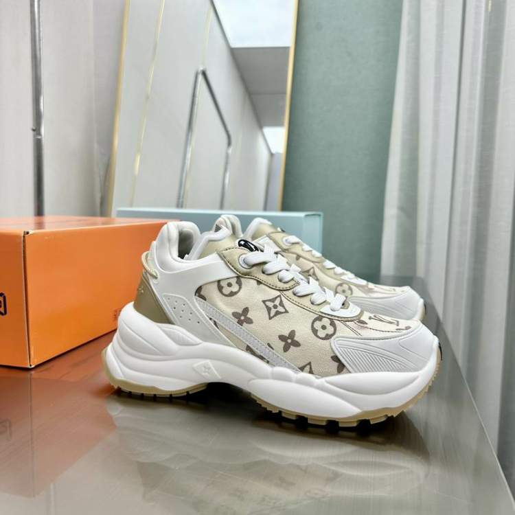 Picture of Louis Vuitton Shoes _SKULVsz35-41mnf031117726